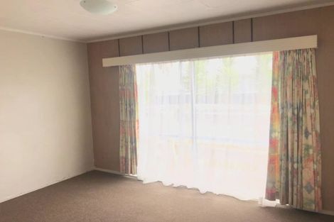 Photo of property in 28 Casuarina Road, Half Moon Bay, Auckland, 2012