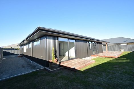 Photo of property in 9 Canal Place, Twizel, 7901