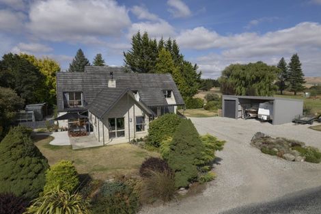 Photo of property in 21 Alton Street, Omakau, 9376