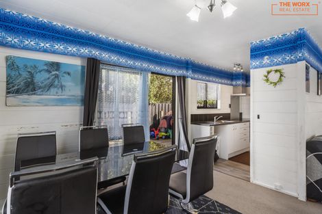 Photo of property in 2/11 Bluewater Place, Wattle Downs, Auckland, 2103