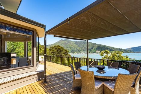 Photo of property in 253 Queen Charlotte Drive, Havelock, Picton, 7281