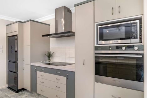 Photo of property in 67 Kahira Crescent, Papamoa Beach, Papamoa, 3118