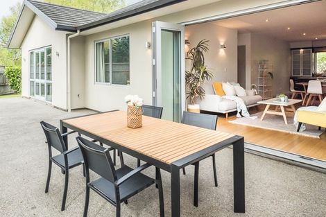 Photo of property in 2 Fairway Oaks Drive, Waikanae Beach, Waikanae, 5036