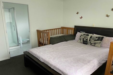 Photo of property in 24 Ladeira Place, Fitzroy, Hamilton, 3206