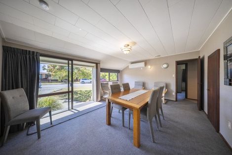 Photo of property in 25 Howden Street, Te Anau, 9600