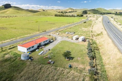 Photo of property in 18 Martin Road, Papatawa, Woodville, 4998