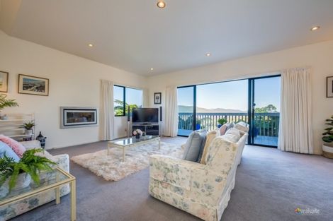 Photo of property in 6 Avonlea Grove, Belmont, Lower Hutt, 5010