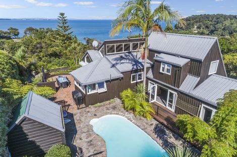 Photo of property in 106 Wood Bay Road, Titirangi, Auckland, 0604