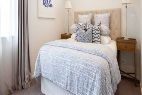 Photo of property in 97 Granville Drive, Massey, Auckland, 0614