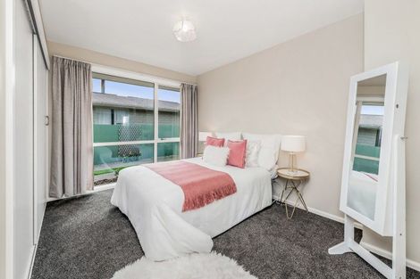 Photo of property in 27 Skerten Avenue, Hornby, Christchurch, 8042