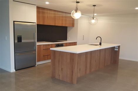 Photo of property in 26 List Street, Welbourn, New Plymouth, 4310