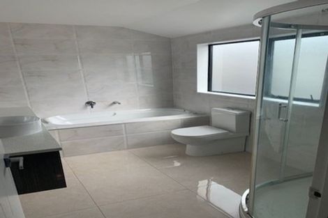 Photo of property in 18 Listack Drive, Flat Bush, Auckland, 2019