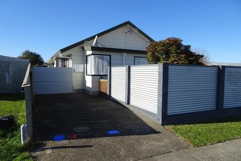 Photo of property in 114 Duchess Crescent, Mayfair, Hastings, 4122