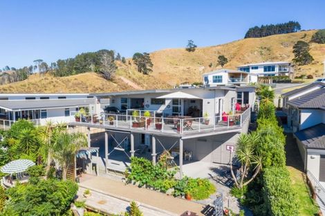 Photo of property in 31 Tohora View, Waihi Beach, 3611