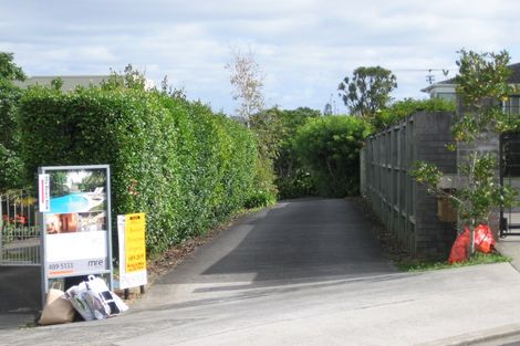 Photo of property in 1/24 Marama Street, Castor Bay, Auckland, 0620