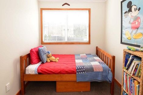 Photo of property in 18 Old North Road, Orewa, 0931