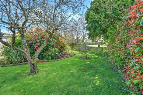 Photo of property in 14 Kerwood Place, Gore, 9710