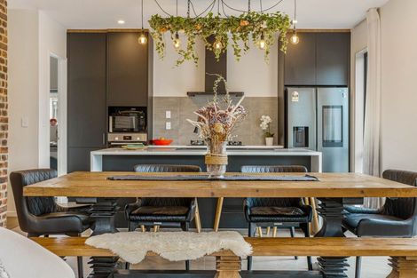 Photo of property in 7 Balthazar Road, Kumeu, 0810