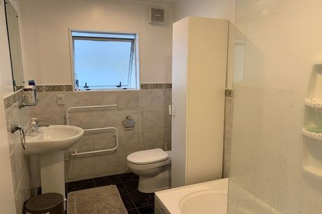 Photo of property in 27 Abilene Crescent, Churton Park, Wellington, 6037