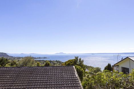 Photo of property in 4 Te Pohue Street, Omori, Turangi, 3381