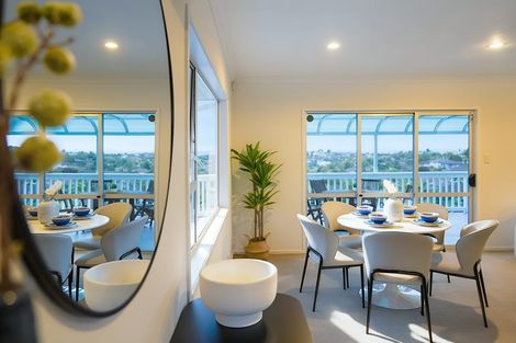 Photo of property in 281 Sturges Road, Henderson Valley, Auckland, 0612