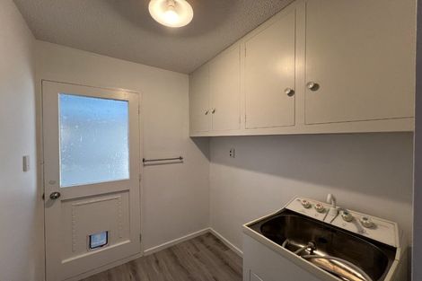 Photo of property in 1/32a Peer Street, Upper Riccarton, Christchurch, 8041