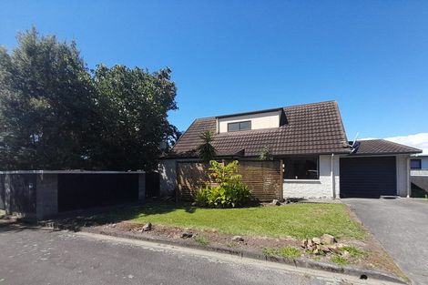 Photo of property in 10 Charisma Court, Kelvin Grove, Palmerston North, 4414