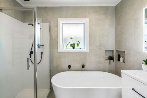 Photo of property in 72 Nelson Street, Howick, Auckland, 2014