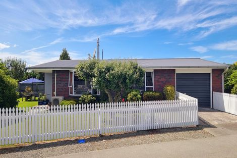 Photo of property in 2 Banks Street, Fairlie, 7925