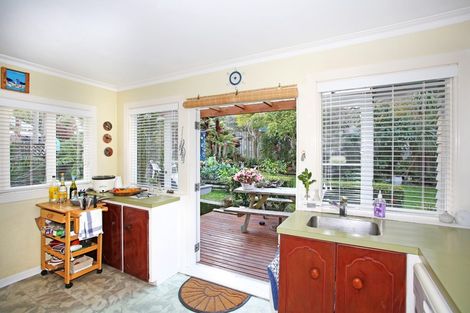 Photo of property in 64 Ronald Avenue, Glenbrook, Waiuku, 2681