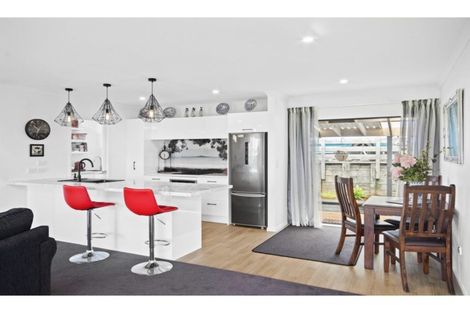 Photo of property in 2630 Awhitu Road, Awhitu, Waiuku, 2684