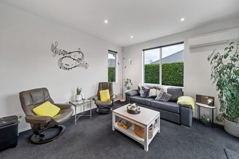 Photo of property in 21 Applefield Court, Northwood, Christchurch, 8051