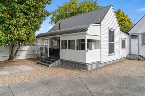 Photo of property in 3/201 Victoria Street, Cambridge, 3434