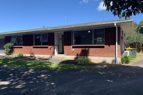 Photo of property in 1/7 Seakens Way, Glen Eden, Auckland, 0602