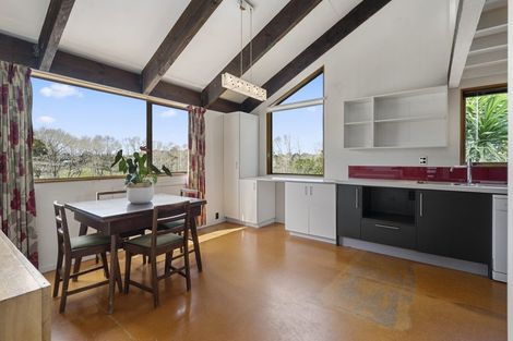 Photo of property in 327 Tukapa Street, Hurdon, New Plymouth, 4310