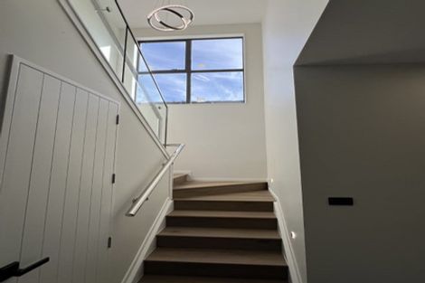 Photo of property in 1 Ripa Street, Flat Bush, Auckland, 2019