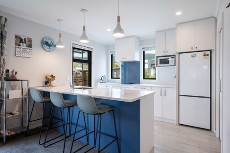 Photo of property in 98 Daelyn Drive, Richmond, 7020