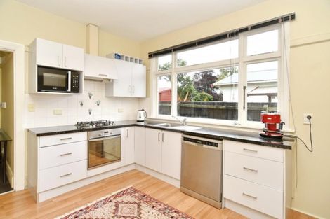 Photo of property in 130 Matsons Avenue, Papanui, Christchurch, 8053