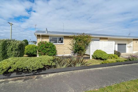 Photo of property in 64b Dalgety Street, Saint Kilda, Dunedin, 9012
