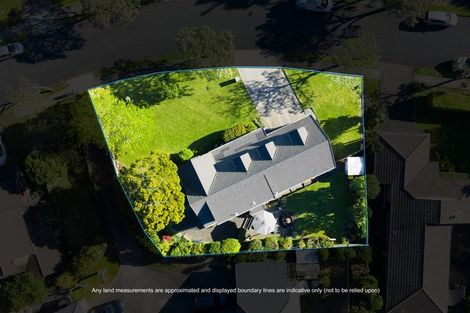 Photo of property in 13 Glucina Avenue, West Harbour, Auckland, 0618