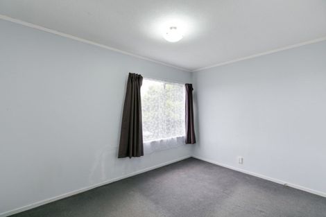 Photo of property in 23 Edgecombe Street, Newlands, Wellington, 6037