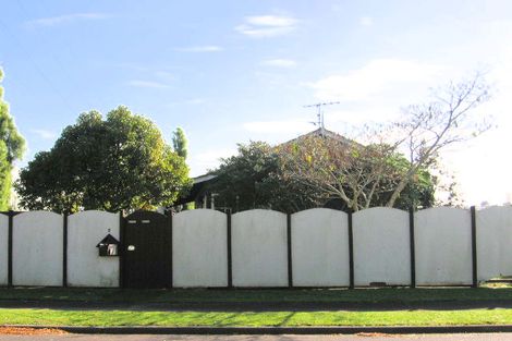 Photo of property in 4 Banyan Drive, Totara Heights, Auckland, 2105