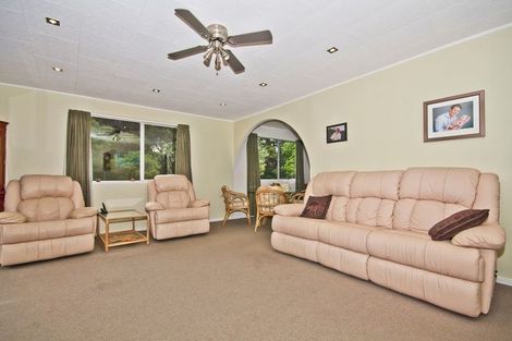 Photo of property in 51 Lynn Road, Bayview, Auckland, 0629