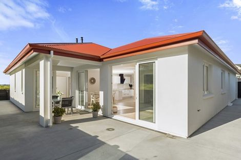 Photo of property in 62 Bert Wall Drive, Omokoroa, 3114