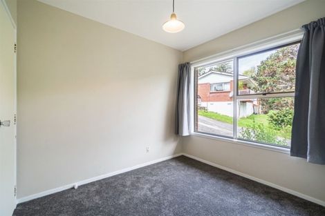 Photo of property in 2/40 Blakeborough Drive, Forrest Hill, Auckland, 0620