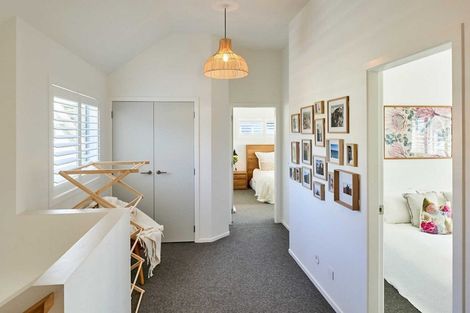 Photo of property in 79b Oroua Street, Eastbourne, Lower Hutt, 5013