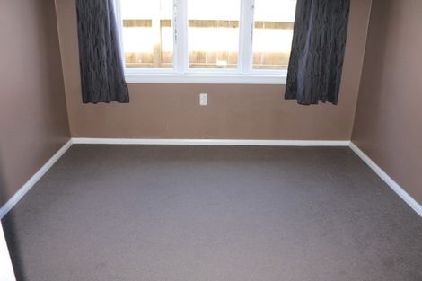 Photo of property in 4 Alton Place, Hokowhitu, Palmerston North, 4410