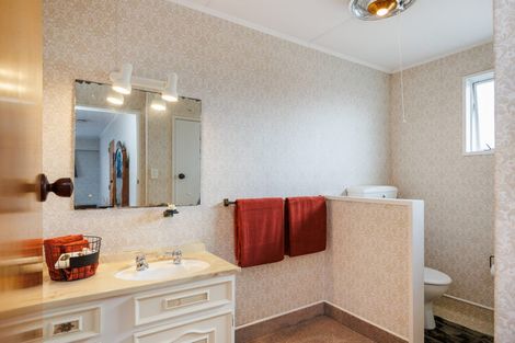 Photo of property in 39 Lancaster Street, Highbury, Palmerston North, 4412