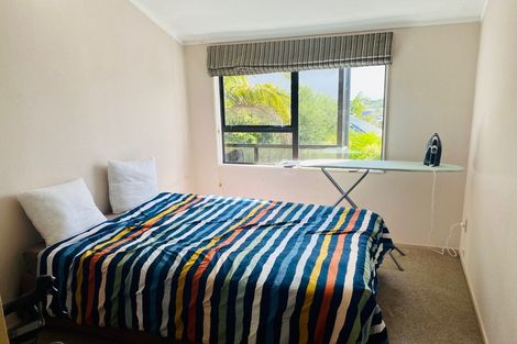 Photo of property in 2/7 Lynngate Place, Hillcrest, Auckland, 0627