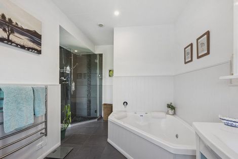 Photo of property in 184 Ferndale Way, Rangatira Park, Taupo, 3384